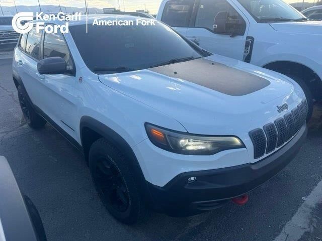 2021 Jeep Cherokee Trailhawk — photo 1 of 39