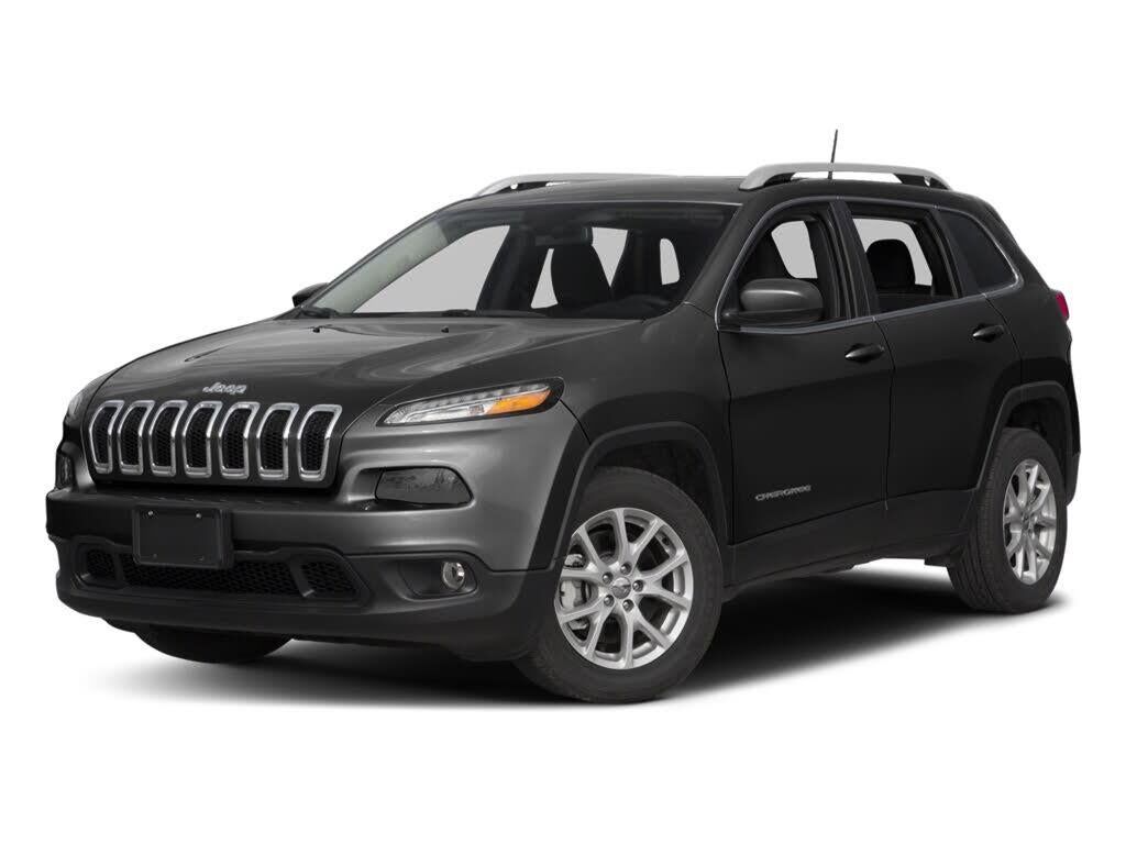 2017 Jeep Cherokee Latitude — photo 1 of 14