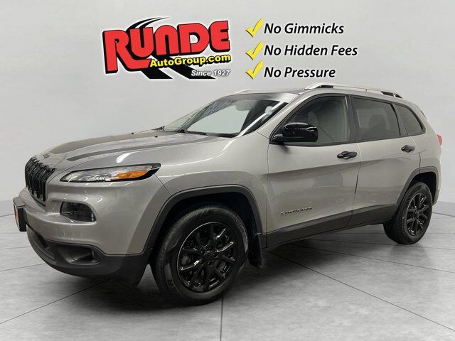 2014 Jeep Cherokee Latitude — photo 1 of 1