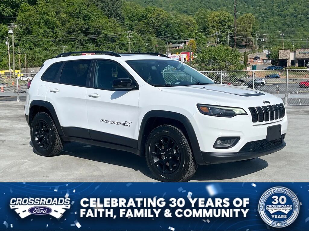 2022 Jeep Cherokee X — photo 1 of 16