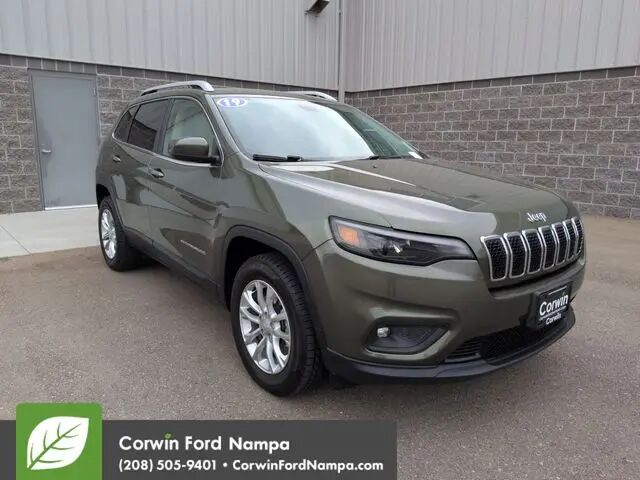 2019 Jeep Cherokee Latitude — photo 1 of 39