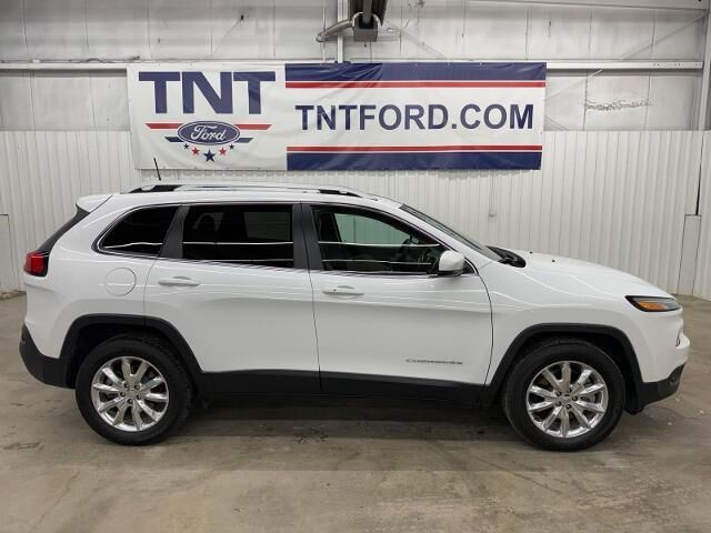 2017 Jeep Cherokee Limited — photo 1 of 13