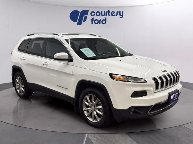 2018 Jeep Cherokee Limited — photo 1 of 13
