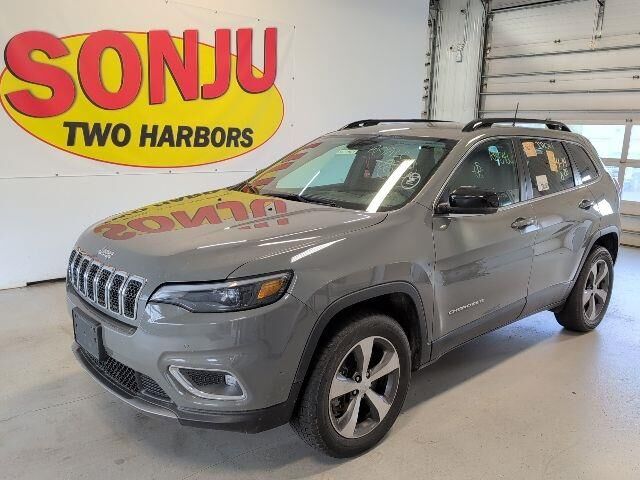 2022 Jeep Cherokee Limited — photo 1 of 11