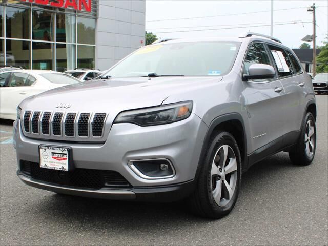 2020 Jeep Cherokee Limited — photo 1 of 38
