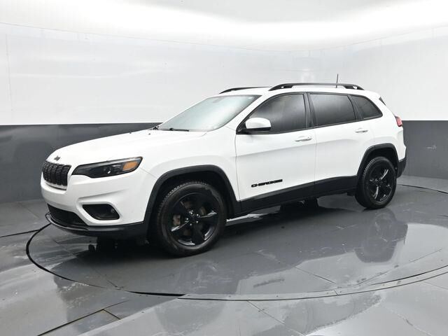 2020 Jeep Cherokee Latitude Plus — photo 1 of 26
