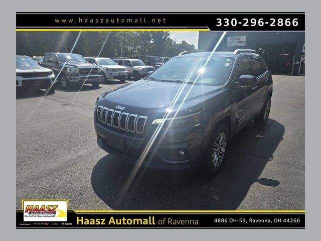 2019 Jeep Cherokee Latitude Plus — photo 1 of 1