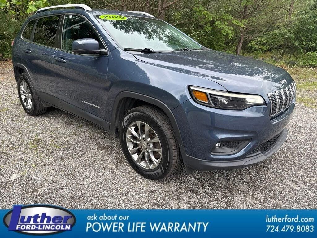 2020 Jeep Cherokee Latitude Plus — photo 1 of 1