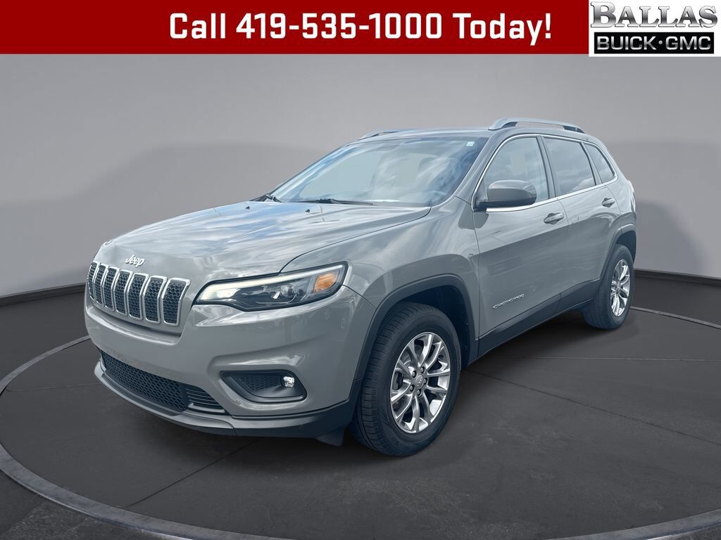 2019 Jeep Cherokee Latitude Plus — photo 1 of 6