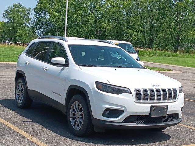 2019 Jeep Cherokee Latitude Plus — photo 1 of 26