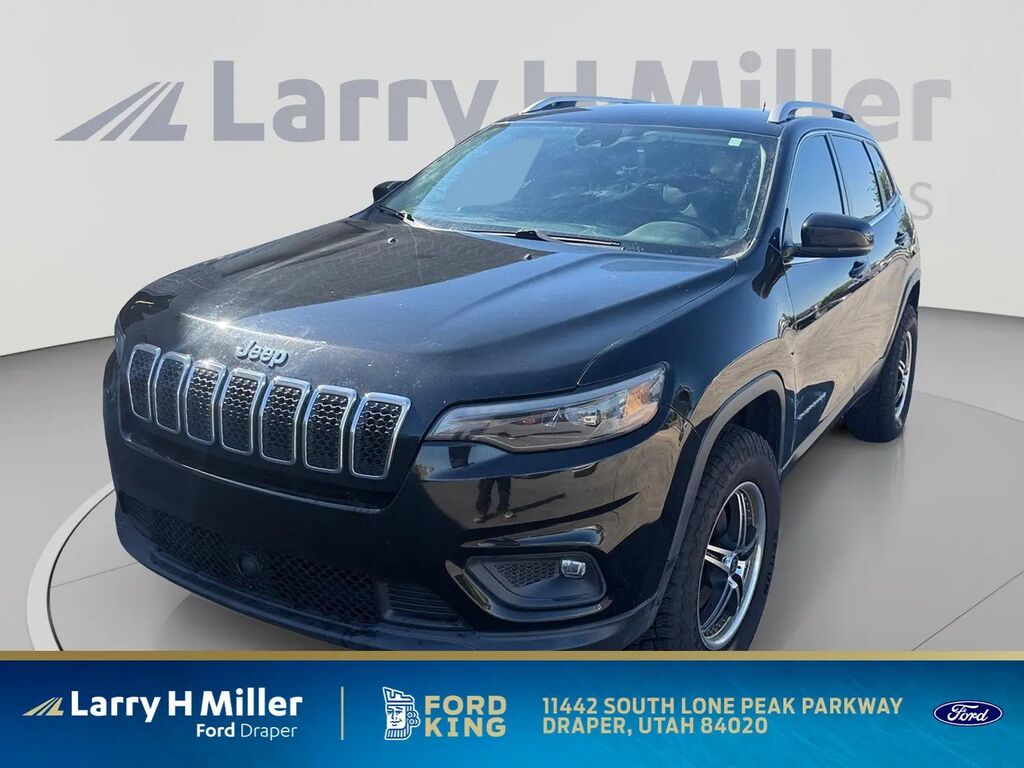 2020 Jeep Cherokee Latitude Plus — photo 1 of 21