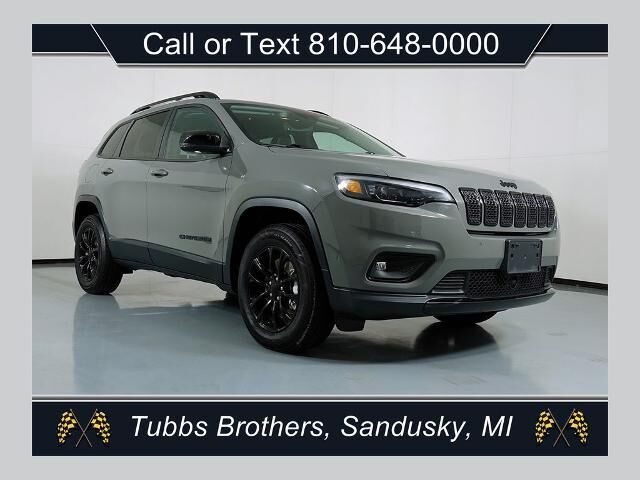 2023 Jeep Cherokee Altitude Lux