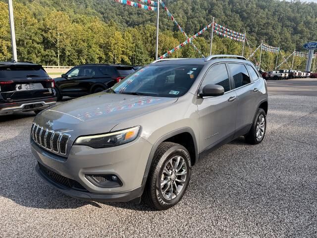 2021 Jeep Cherokee 80th Anniversary Edition — photo 1 of 26