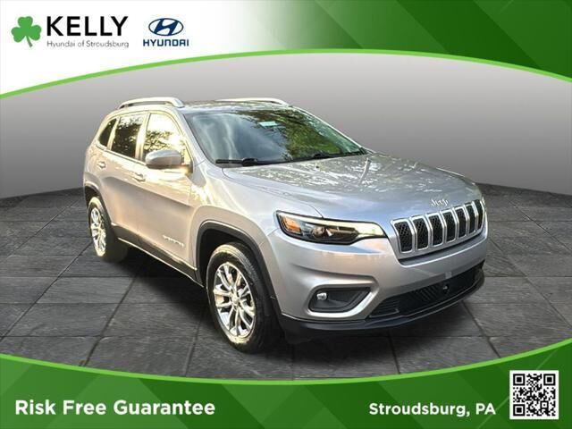2021 Jeep Cherokee Latitude Lux — photo 1 of 13