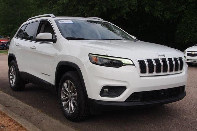 2021 Jeep Cherokee Latitude Lux — photo 1 of 49