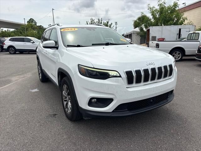 2021 Jeep Cherokee Latitude Lux — photo 1 of 8
