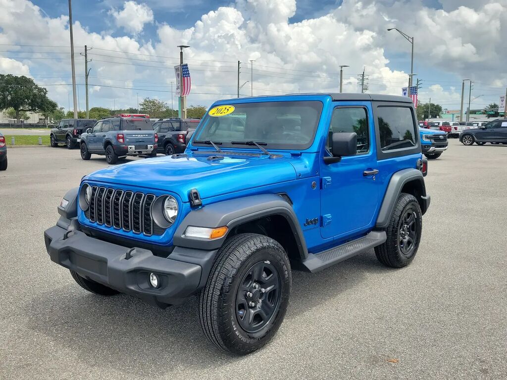 2025 Jeep Wrangler Sport — photo 1 of 26