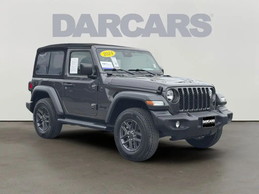 2024 Jeep Wrangler Sport — photo 1 of 26