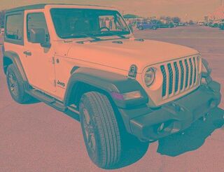 2024 Jeep Wrangler Sport — photo 1 of 13
