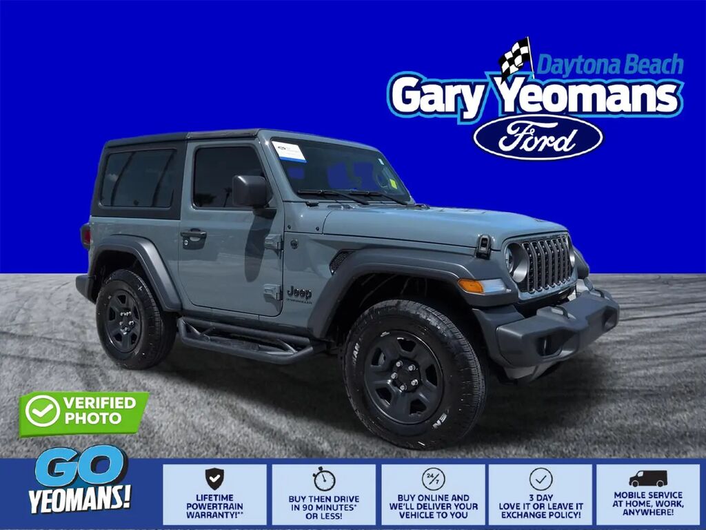 2025 Jeep Wrangler Sport — photo 1 of 13