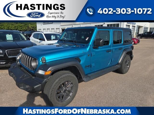 2024 Jeep Wrangler Sport