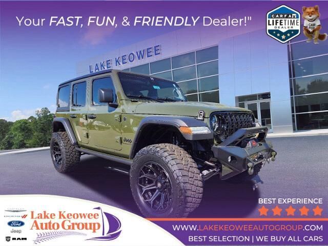 2024 Jeep Wrangler Sport — photo 1 of 12