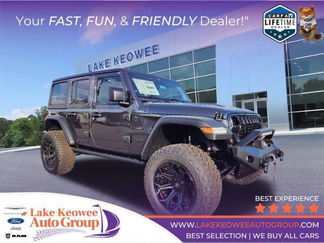 2024 Jeep Wrangler Sport — photo 1 of 12