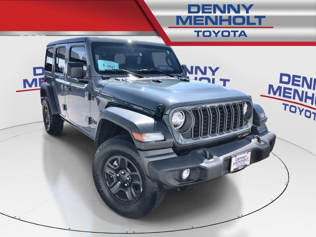 2024 Jeep Wrangler — photo 1 of 13