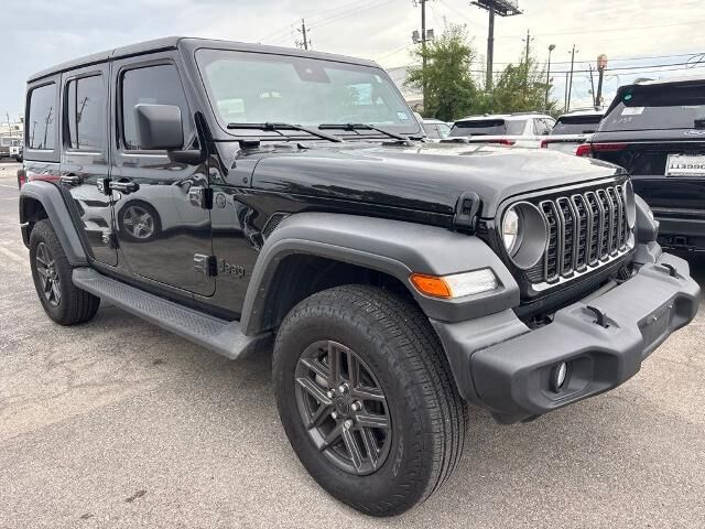 2025 Jeep Wrangler Sport — photo 1 of 22