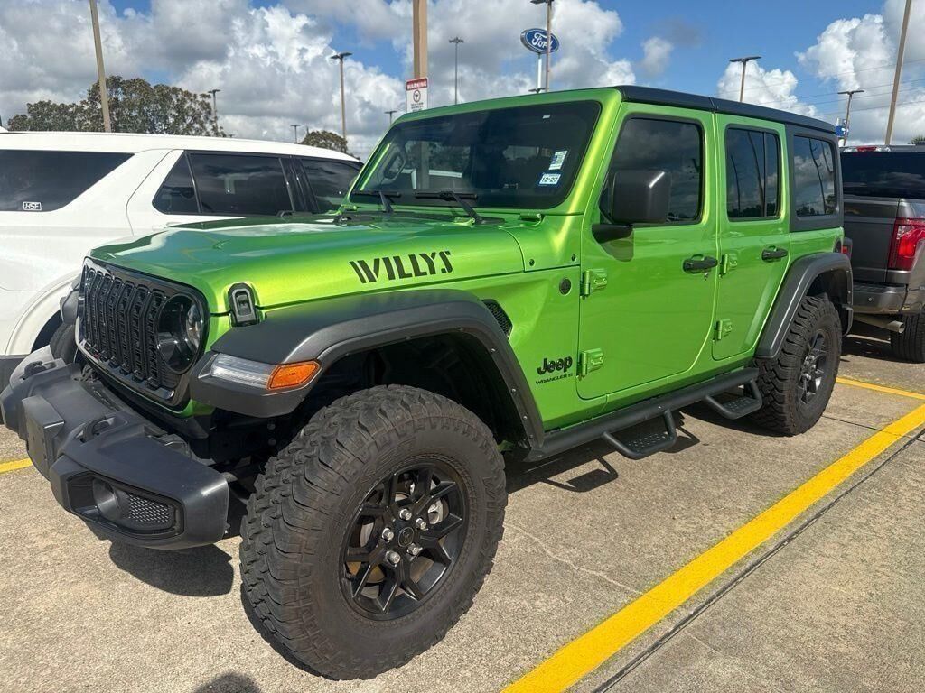 2025 Jeep Wrangler Sport — photo 1 of 1