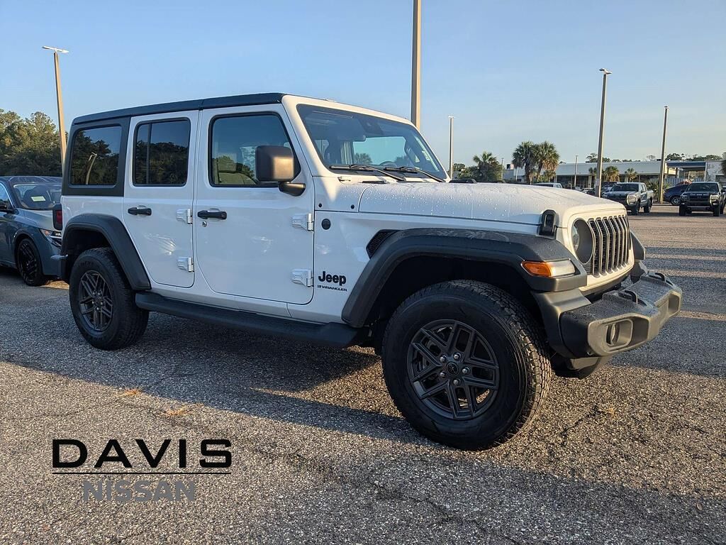 2024 Jeep Wrangler Willys — photo 1 of 26