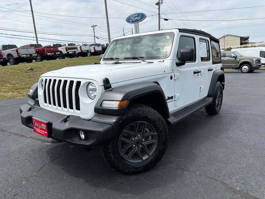 2024 Jeep Wrangler Sport — photo 1 of 25