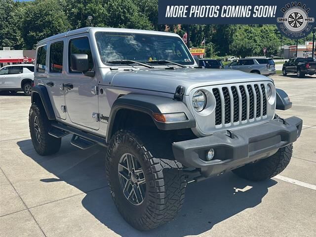 2024 Jeep Wrangler Sport — photo 1 of 1