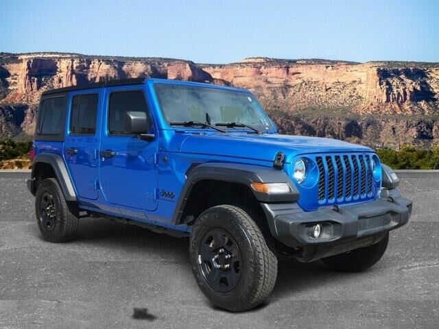 2024 Jeep Wrangler Sport — photo 1 of 26
