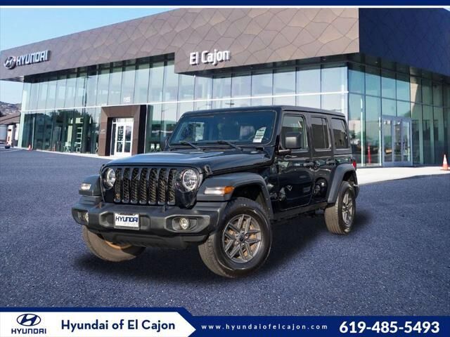 2024 Jeep Wrangler Sport — photo 1 of 13