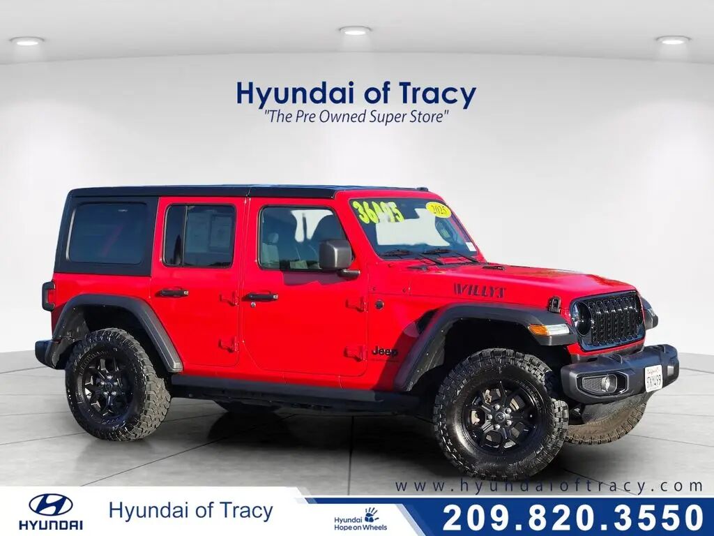 2025 Jeep Wrangler Willys — photo 1 of 13