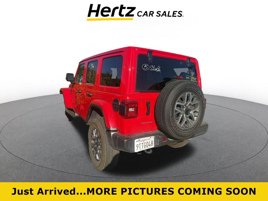 2025 Jeep Wrangler Sahara — photo 1 of 1