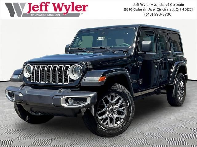 2025 Jeep Wrangler Sahara — photo 1 of 13