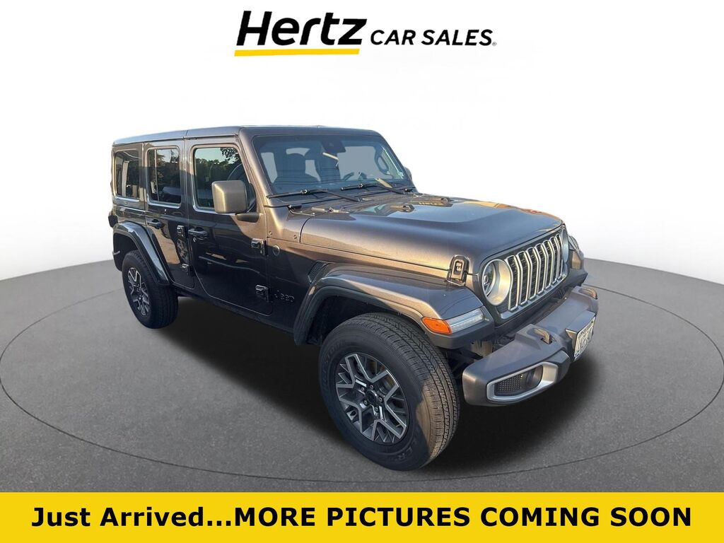 2025 Jeep Wrangler Sahara — photo 1 of 10