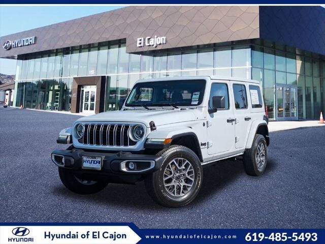 2025 Jeep Wrangler Sahara — photo 1 of 13