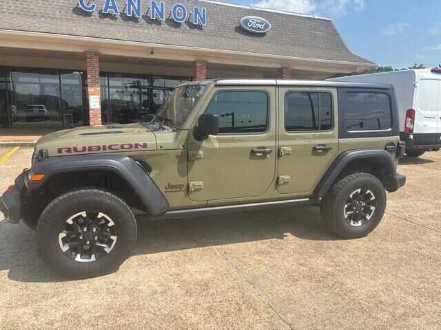2025 Jeep Wrangler Rubicon