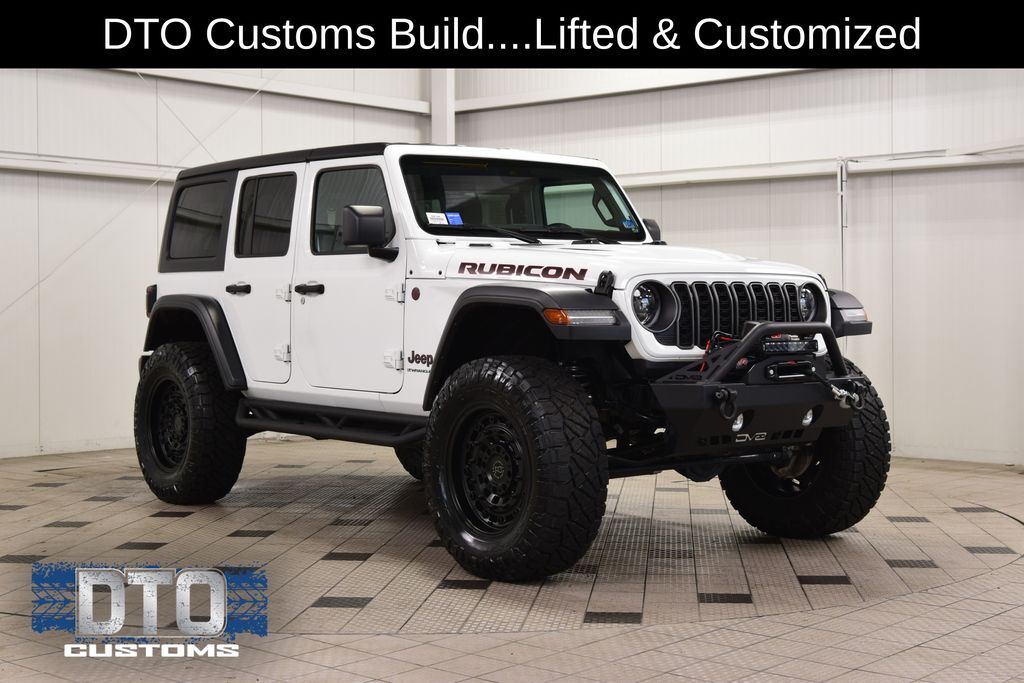 2025 Jeep Wrangler Rubicon — photo 1 of 13