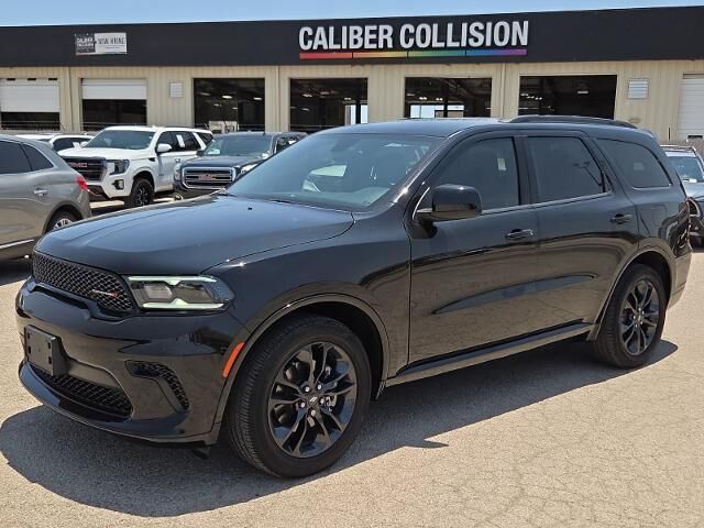 2024 Dodge Durango SXT — photo 1 of 26