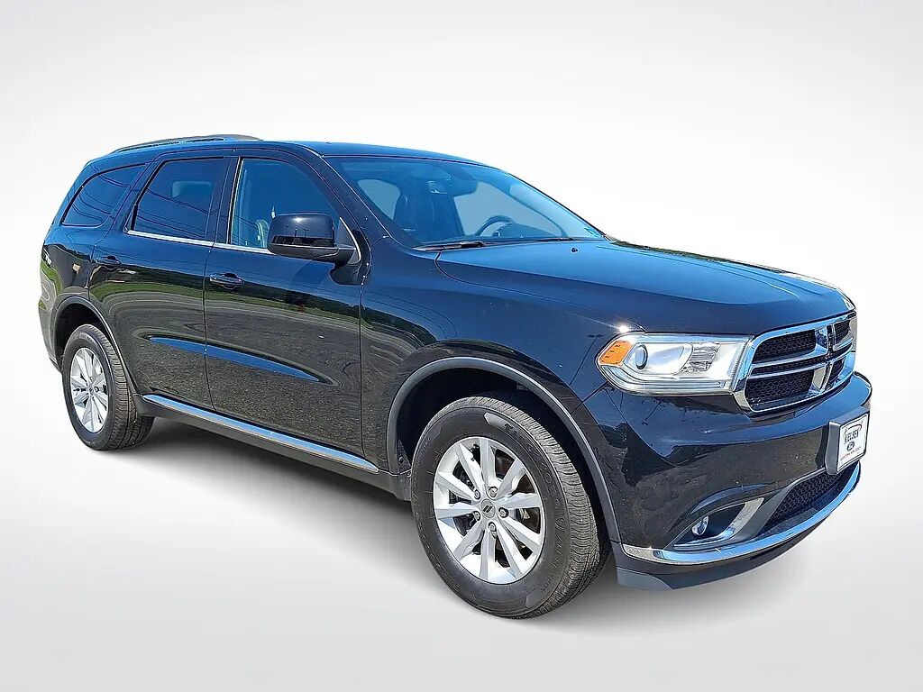 2020 Dodge Durango SXT — photo 1 of 26
