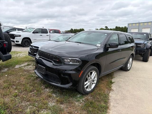 2025 Dodge Durango GT — photo 1 of 39