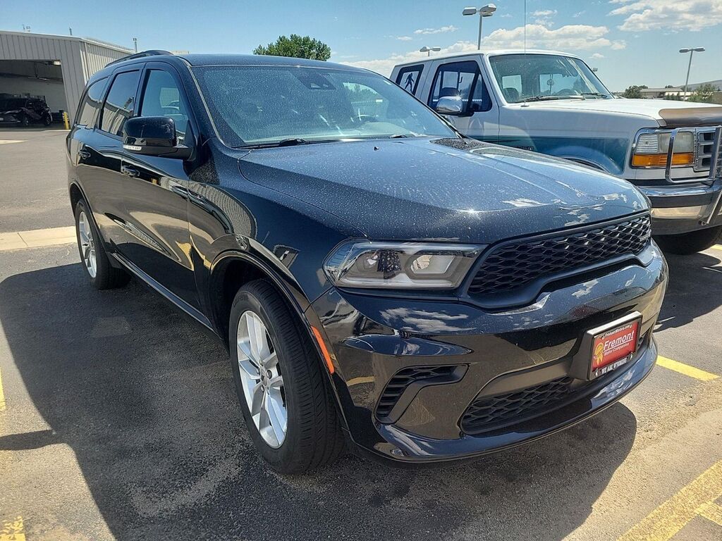 2024 Dodge Durango GT Plus — photo 1 of 10