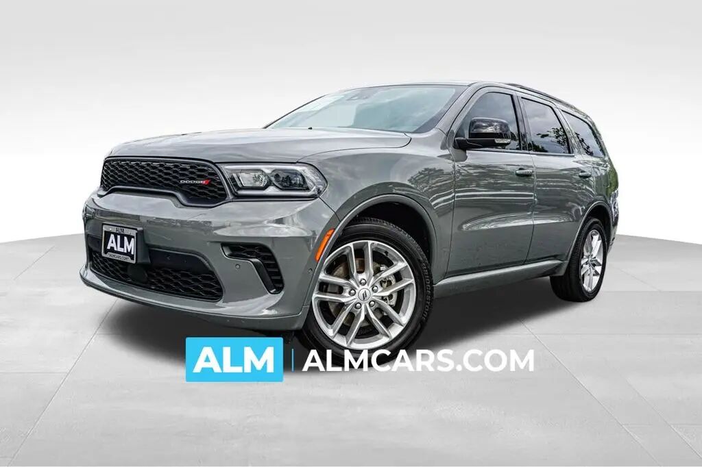 2025 Dodge Durango GT Plus — photo 1 of 11