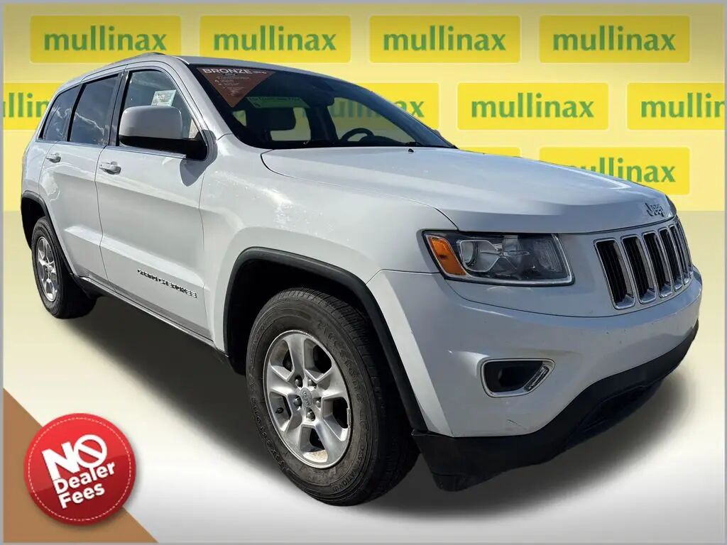 2014 Jeep Grand Cherokee Laredo — photo 1 of 13