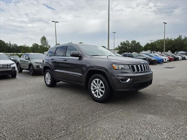 2021 Jeep Grand Cherokee Laredo E — photo 1 of 20