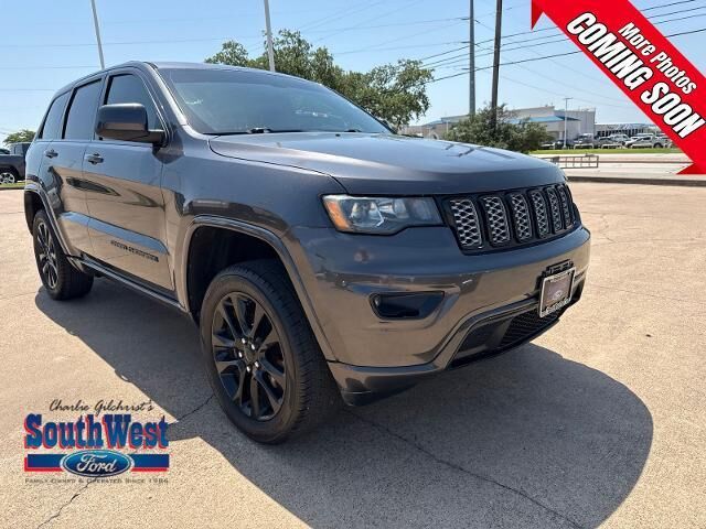 2018 Jeep Grand Cherokee Laredo